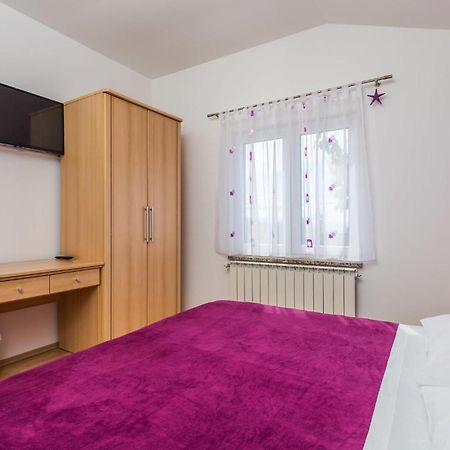 2 Bedroom Beautiful Apartment In Rukavac Rukavac  Exterior photo